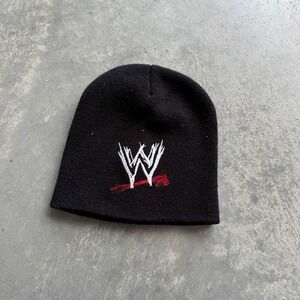 WWE World Wrestling Entertainment Black Knit Beanie Hat Embroidered Logo Logo